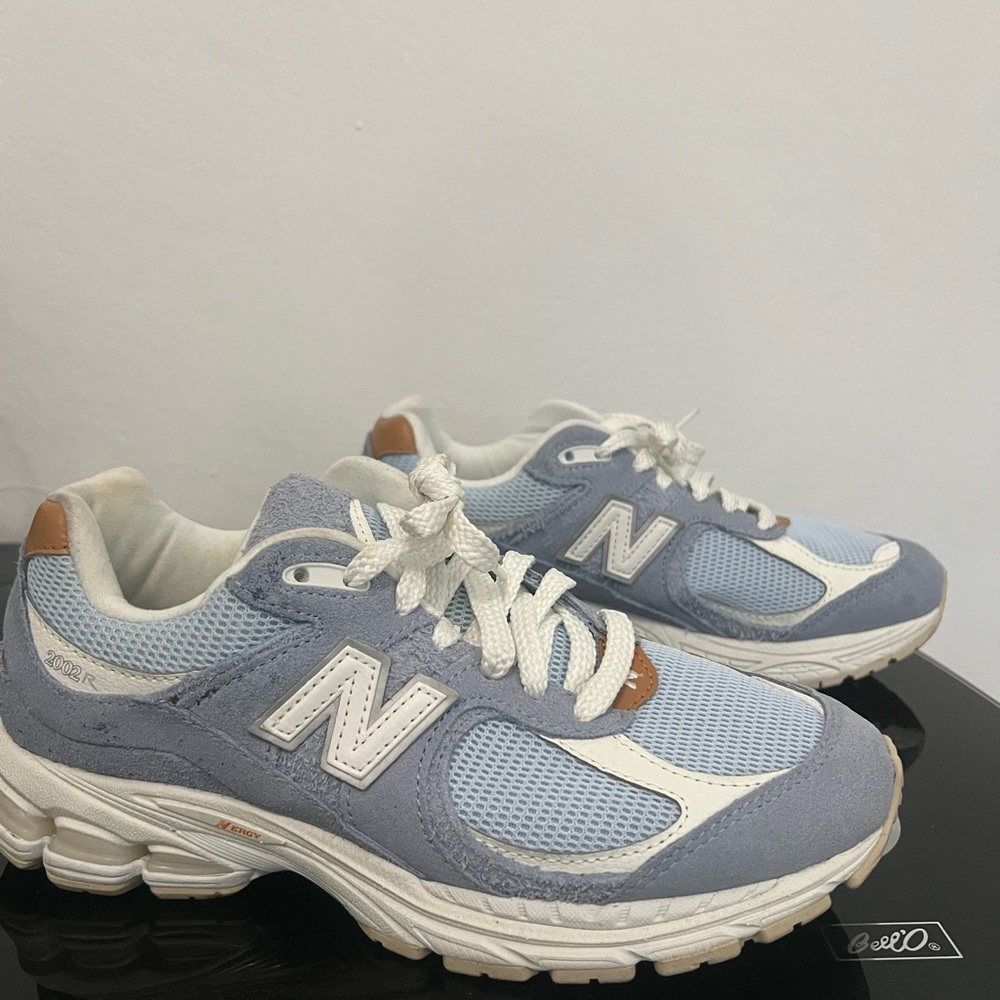 New Balance Sneakers